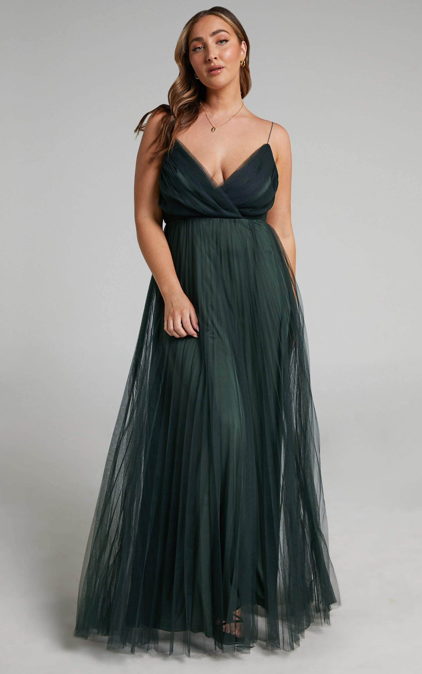 Luxe Formal Dresses You Need For 2022 Showpo